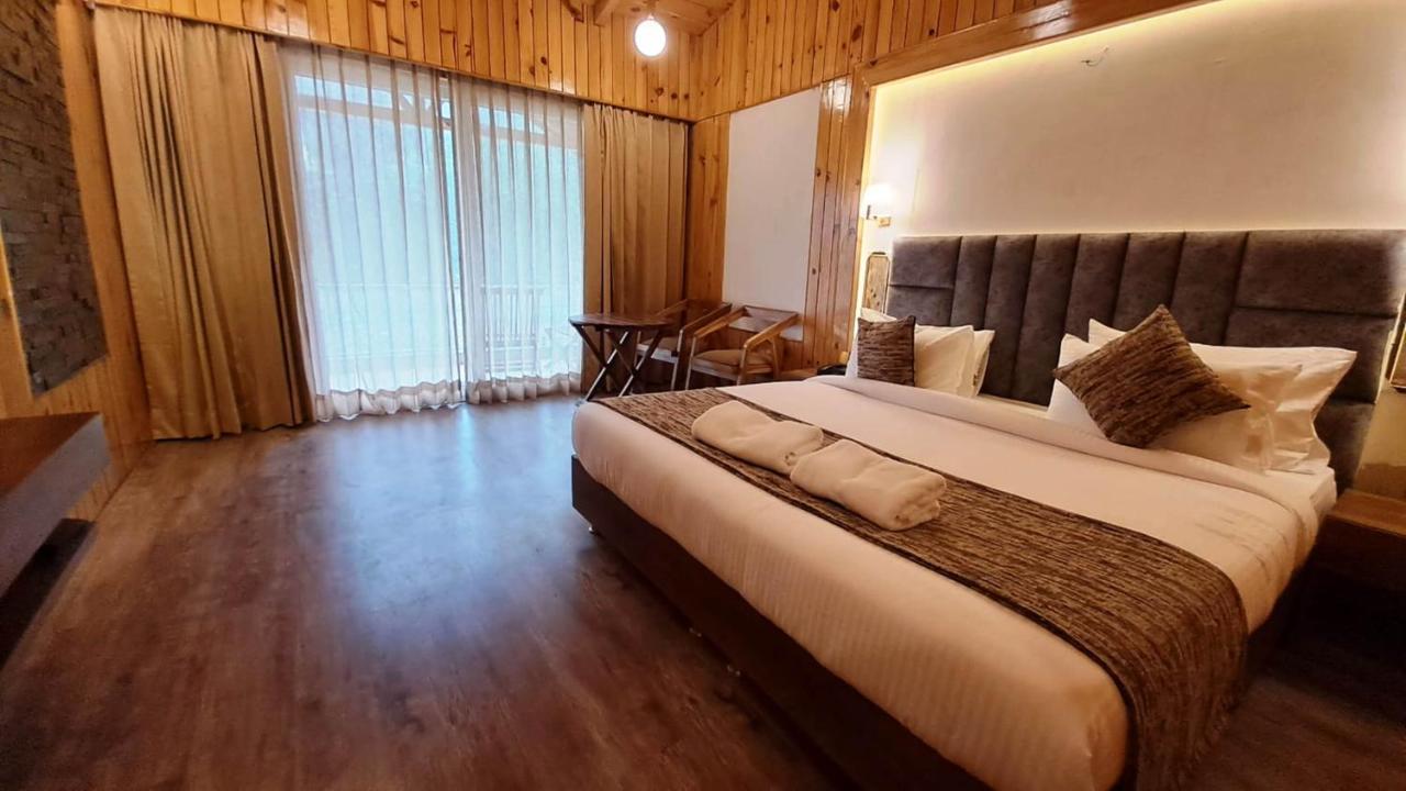 Qcent Woods Resort & Spa, Рішикеш Екстер'єр фото