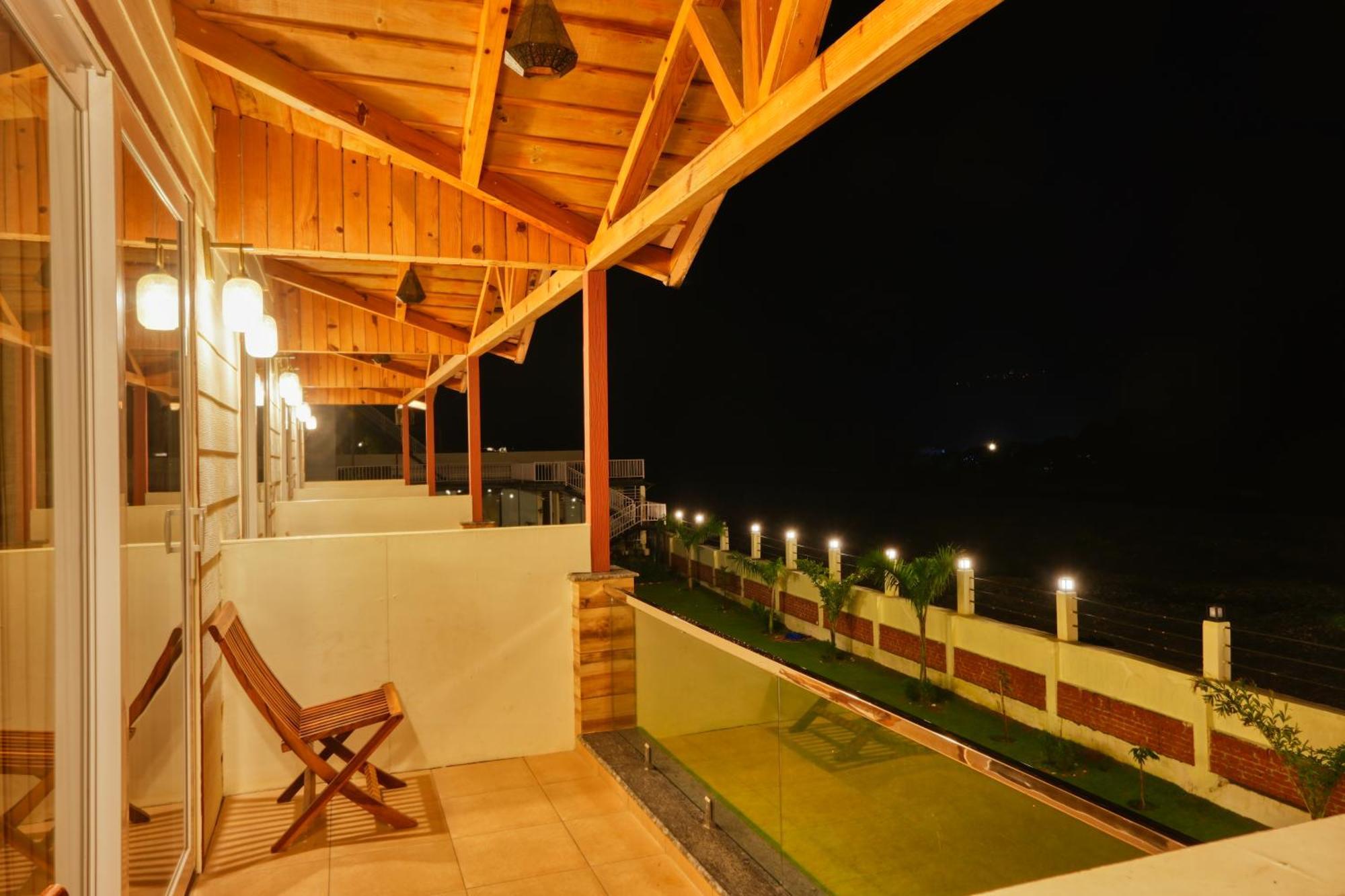 Qcent Woods Resort & Spa, Рішикеш Екстер'єр фото