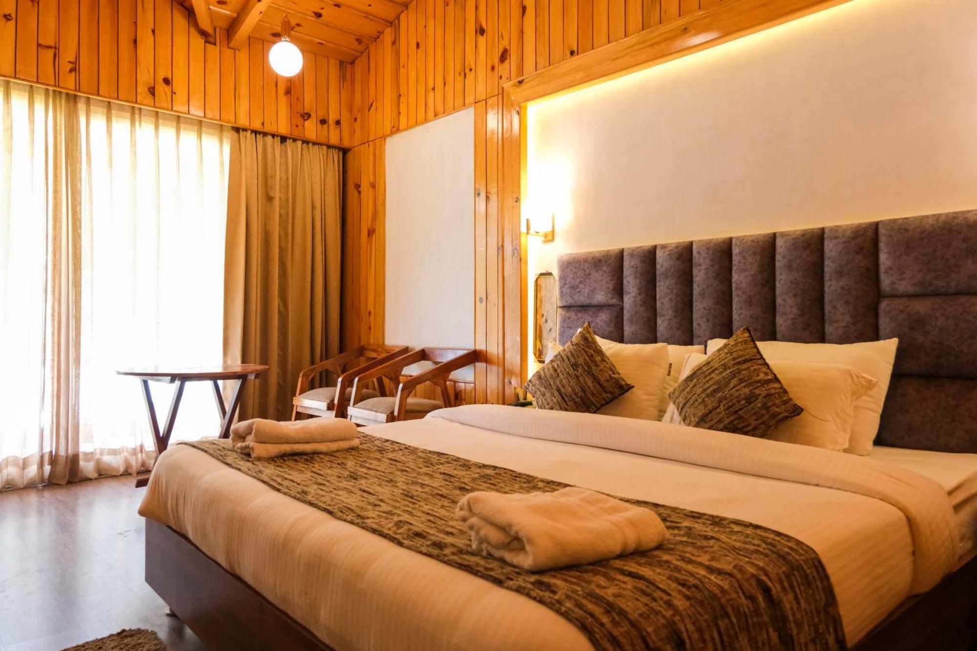 Qcent Woods Resort & Spa, Рішикеш Екстер'єр фото